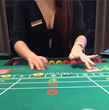 Giao diện chính của nền tảng viet6 – sảnh game trực tuyến hiện đại